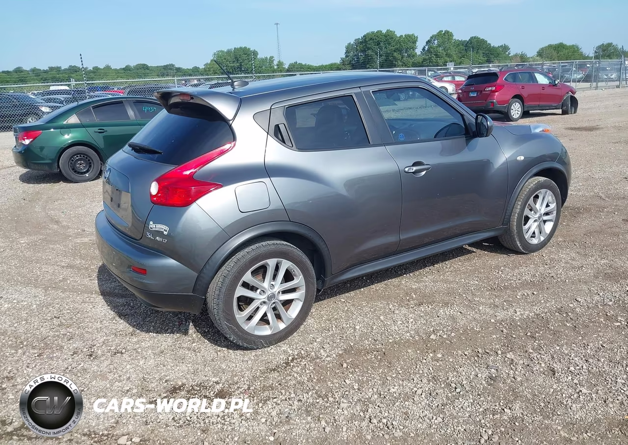 2011 Nissan Juke Sl VIN:JN8AF5MV3BT022750 - 4