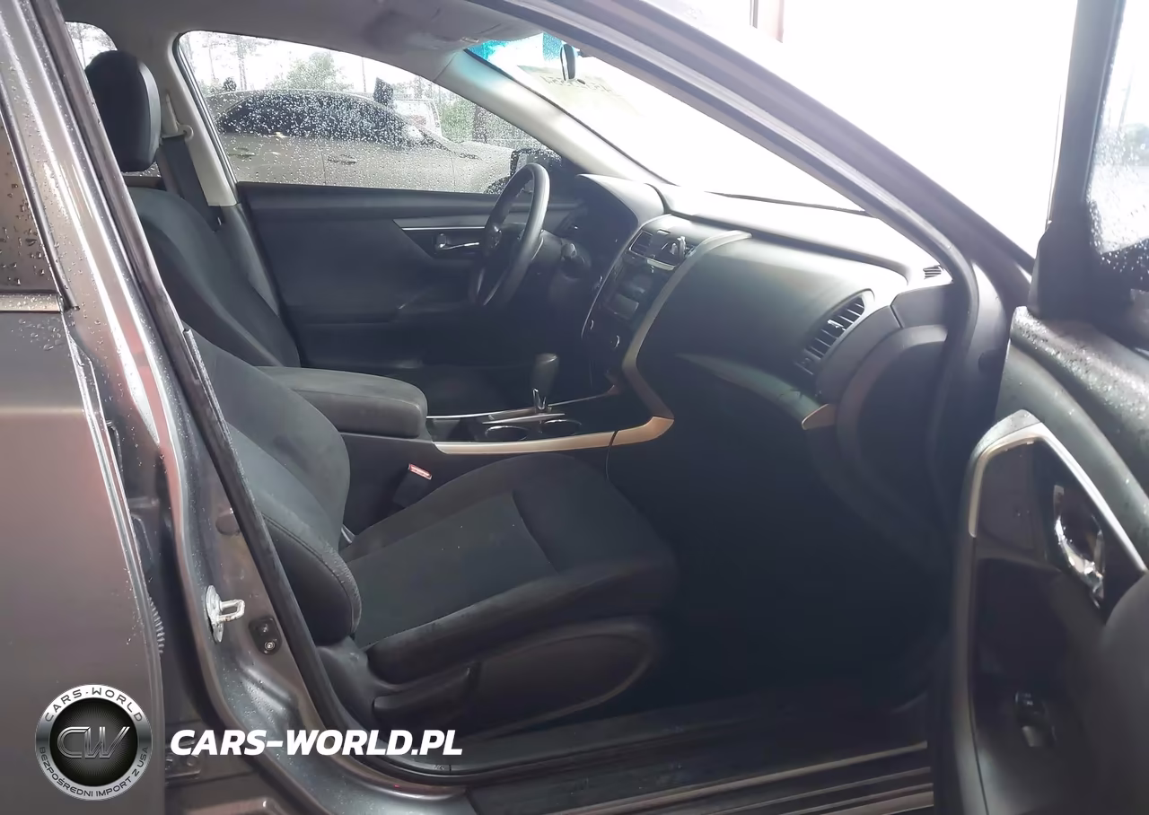 2014 Nissan Altima 2.5 S VIN:1N4AL3AP4EN217656 - 5