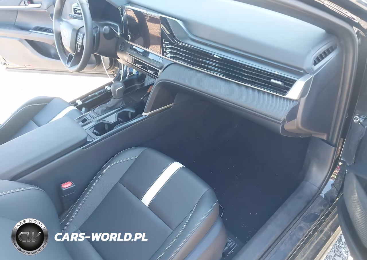 2025 Toyota Camry Se VIN:4T1DAACK5SU162053 - 5