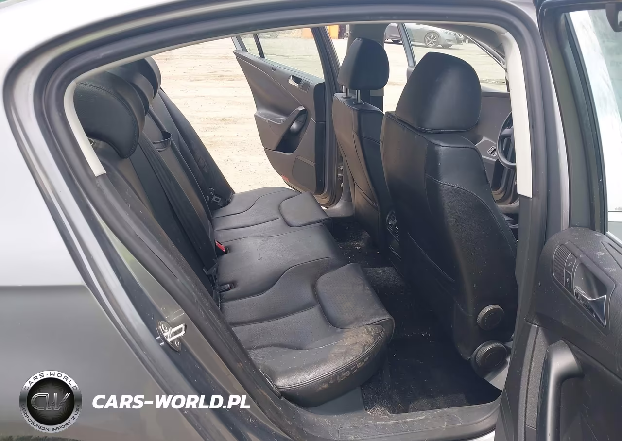 2008 Volkswagen Passat Turbo VIN:WVWJK73C98P112313 - 8