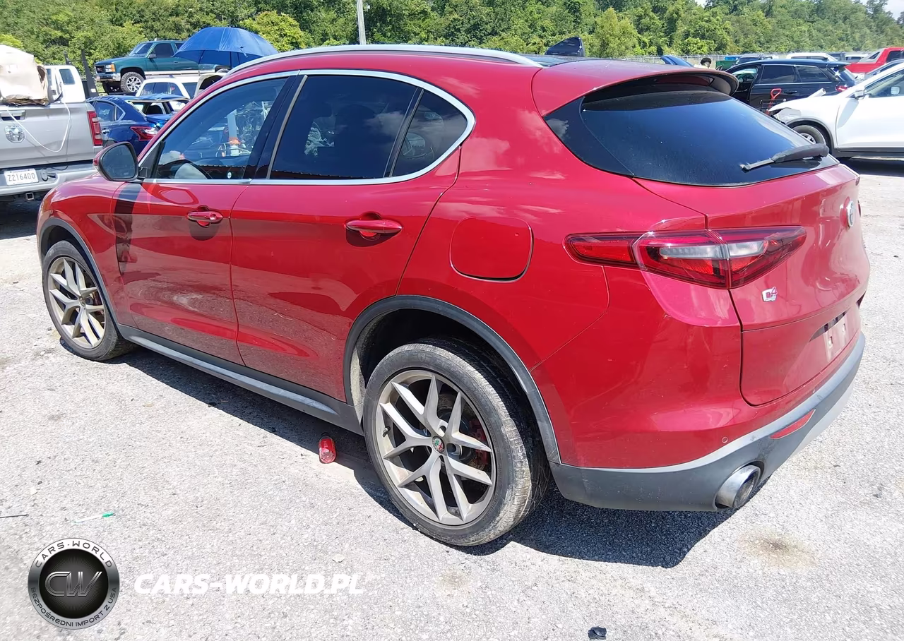 2018 Alfa Romeo Stelvio Ti Awd VIN:ZASFAKBN0J7B86733 - 3