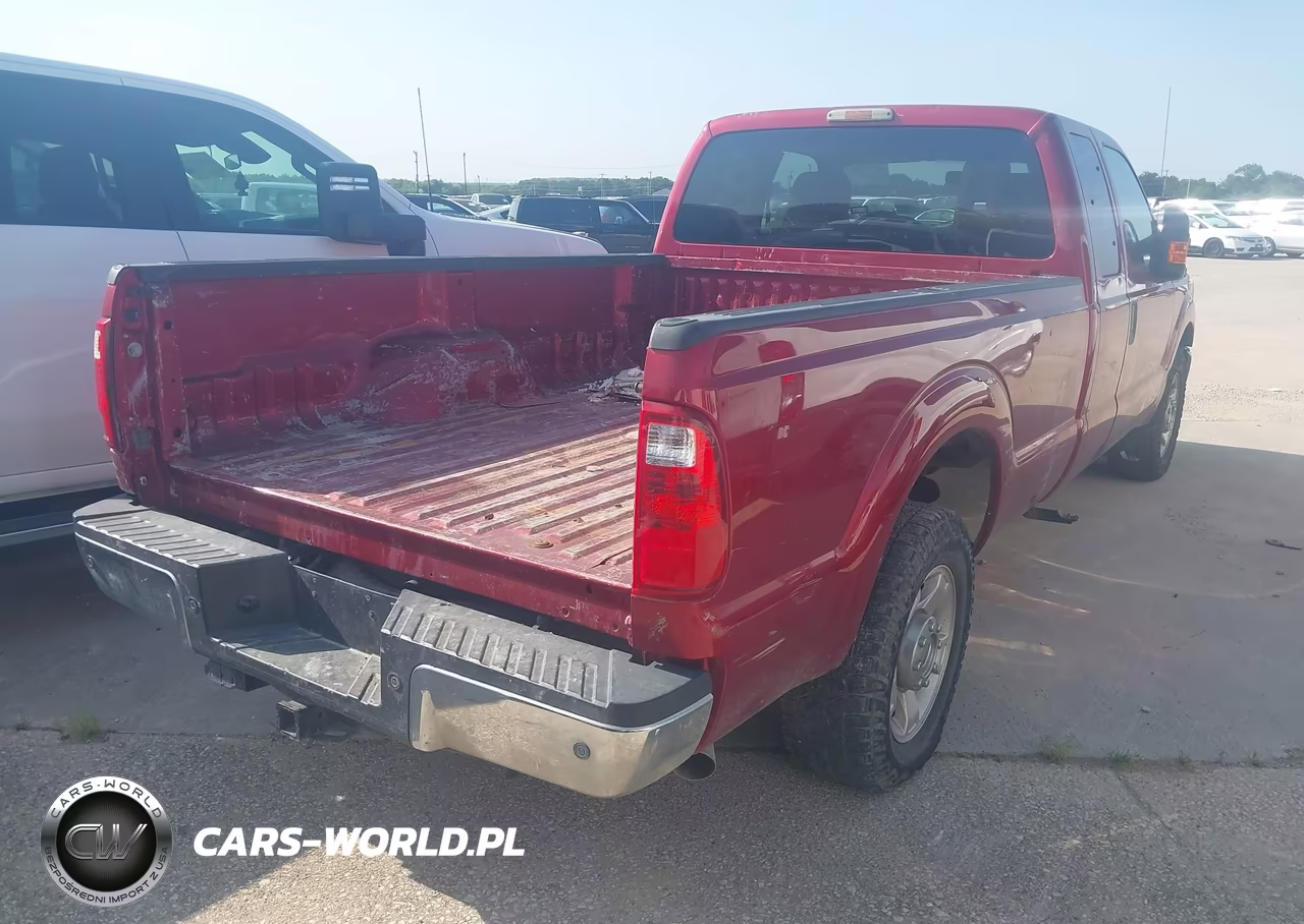2016 Ford F-250 Xlt VIN:1FT7X2A63GEC22697 - 4