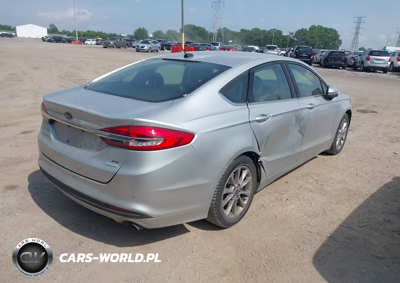 2017 Ford Fusion Se VIN:3FA6P0HD2HR139299 - 4