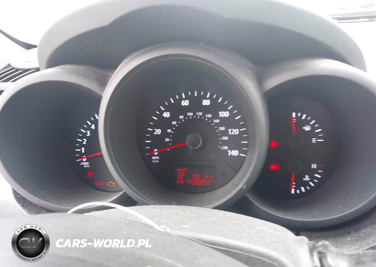 2013 Kia Soul VIN:KNDJT2A53D7768408 - 7