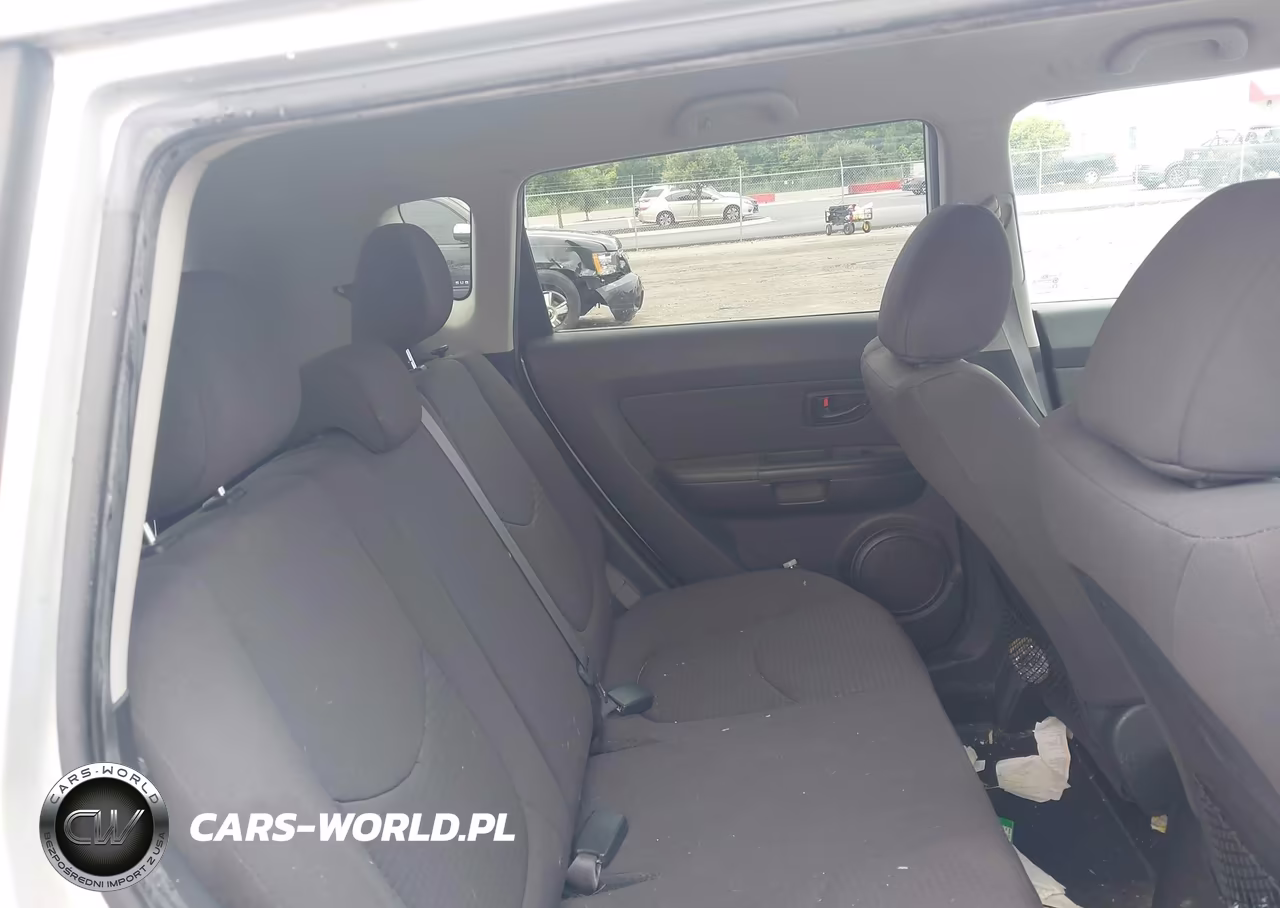 2013 Kia Soul VIN:KNDJT2A53D7768408 - 8