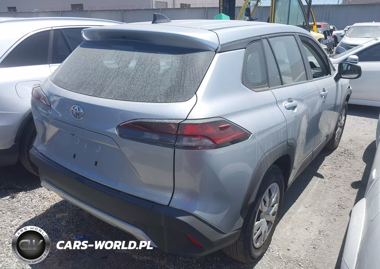 2026 Toyota Corolla Cross L VIN:7MUAAAAG6TV164153 - 4