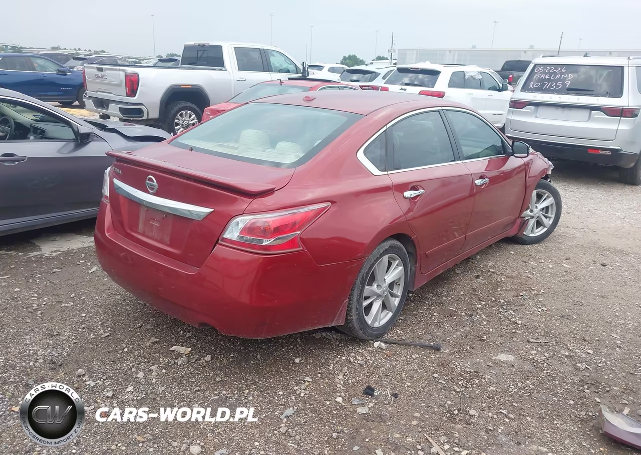 2015 Nissan Altima 2.5 Sv VIN:1N4AL3AP0FC125876 - 4