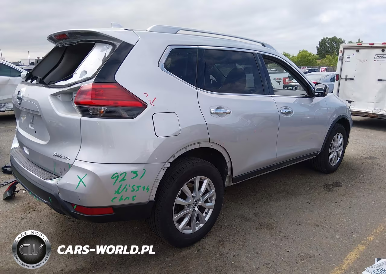 2017 Nissan Rogue Sv VIN:5N1AT2MV4HC854752 - 4