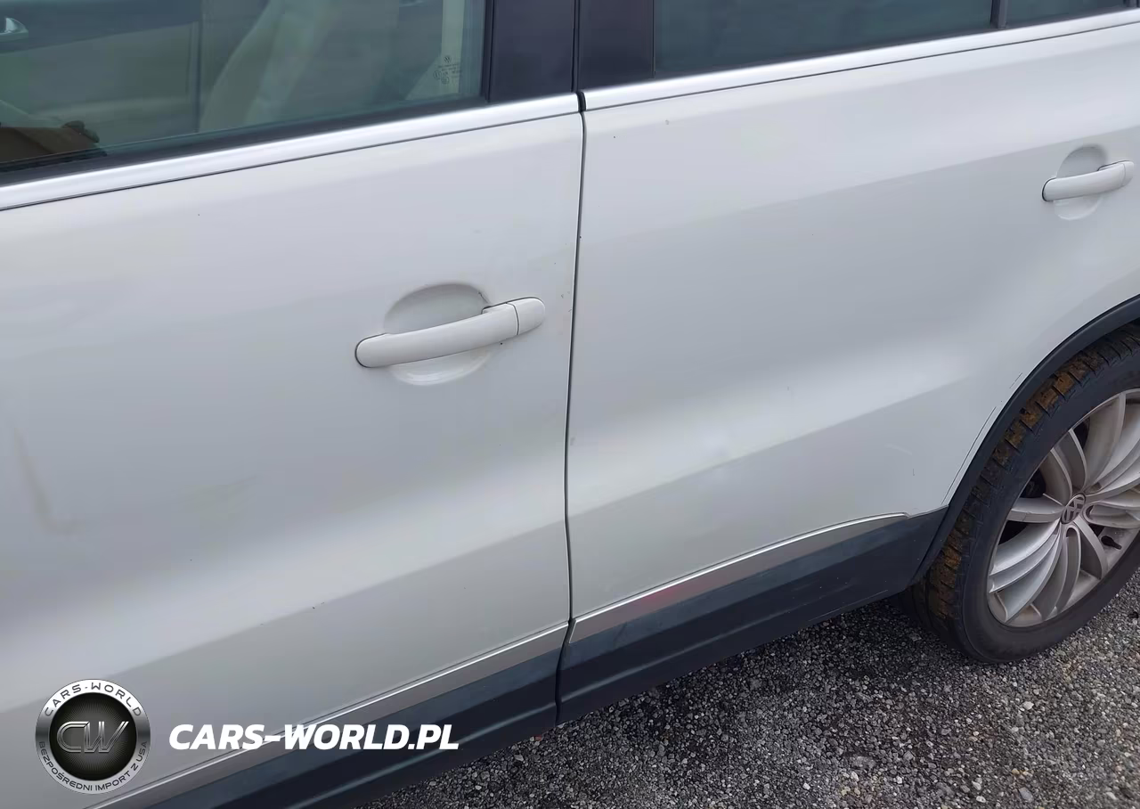 2013 Volkswagen Tiguan Se VIN:WVGAV7AX4DW542663 - 6