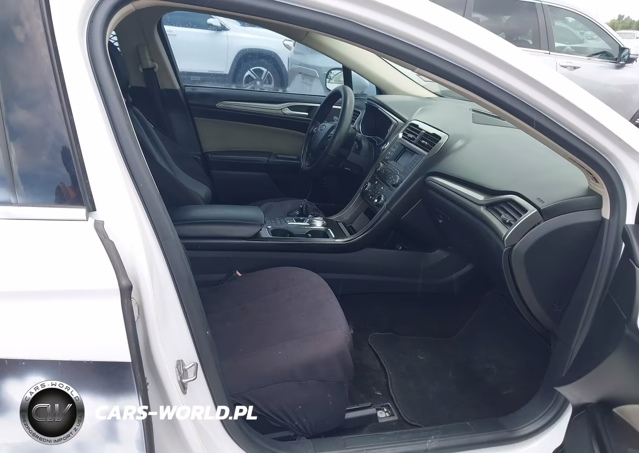 2018 Ford Fusion Hybrid S VIN:3FA6P0UU0JR240174 - 5