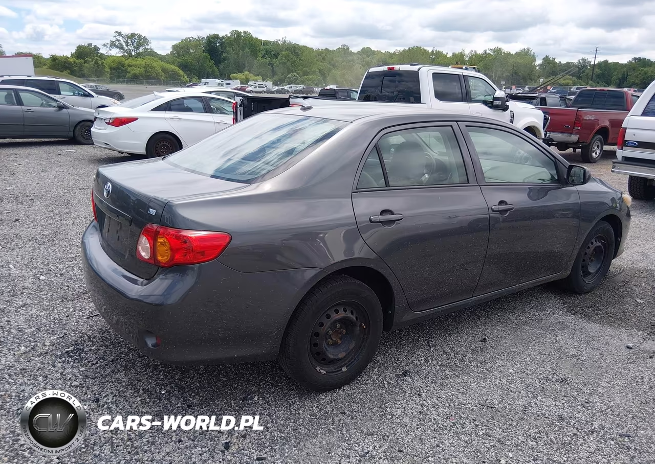 2010 Toyota Corolla Le VIN:2T1BU4EE5AC251676 - 4