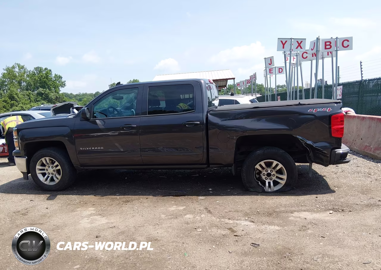 2015 Chevrolet Silverado 1500 1Lt VIN:3GCUKREC1FG177373 - 14