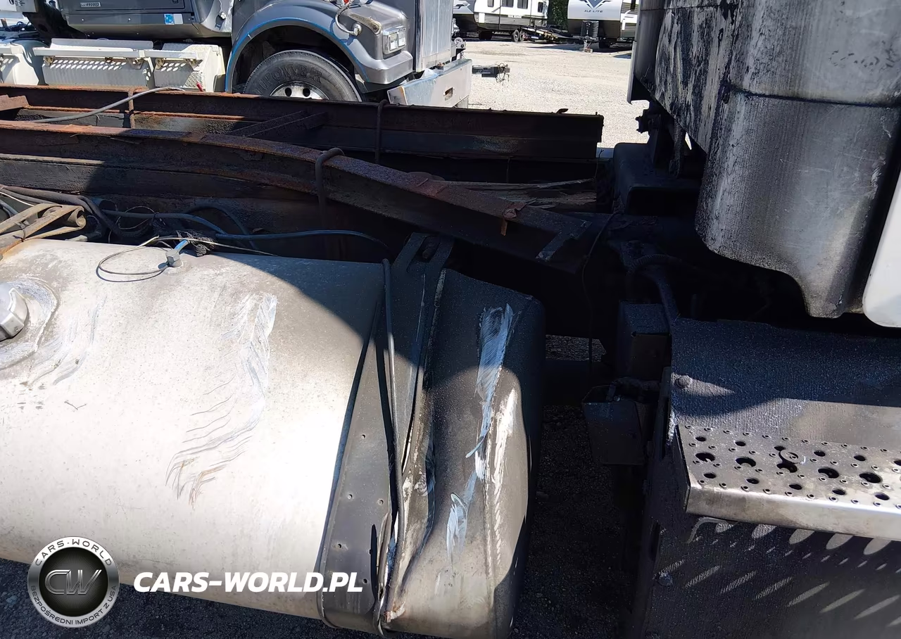 2013 Freightliner M2 112 Medium Duty VIN:1FVHC5DV5DHBW1102 - 11
