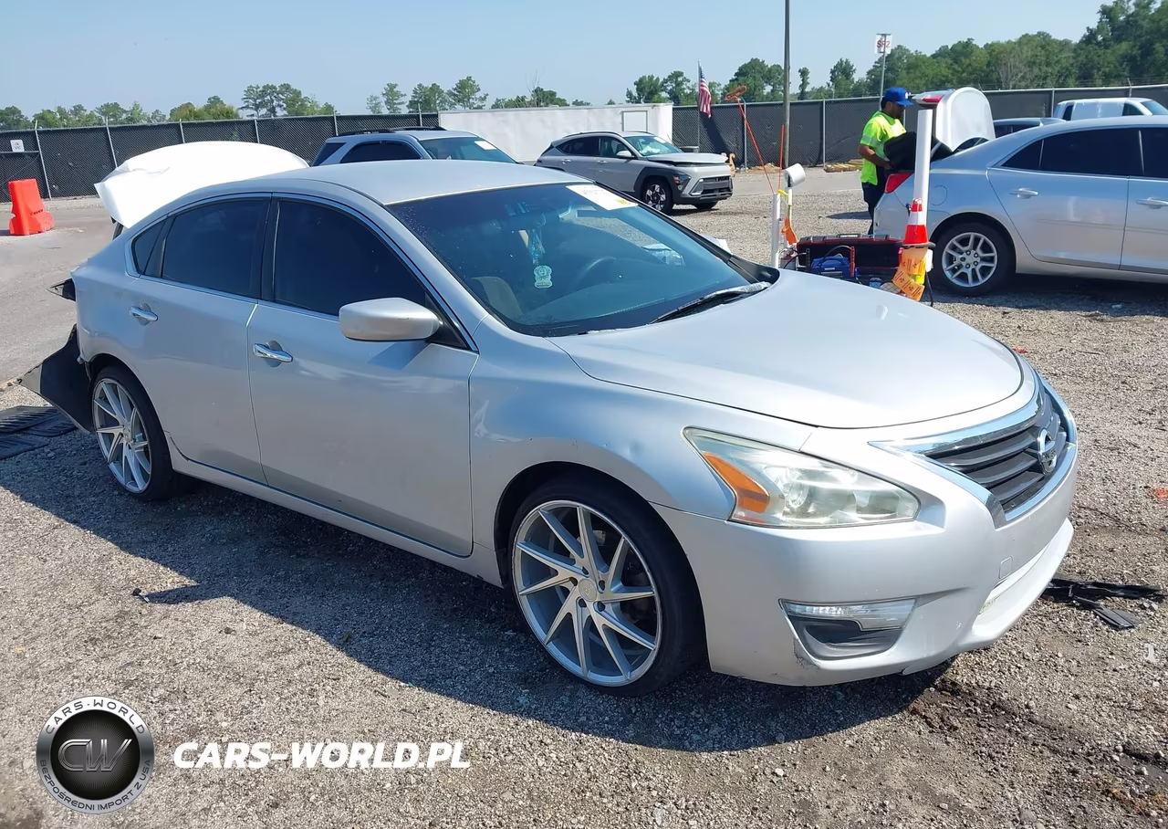 2015 Nissan Altima 2.5-2.5 S-2.5 Sl-2.5 Sv – zdjęcie 1 z 17