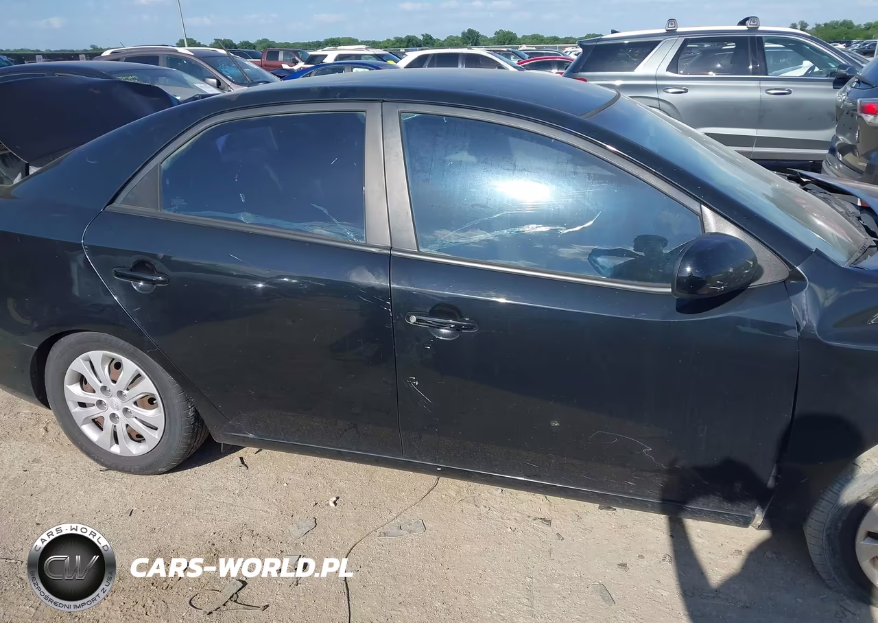 2013 Kia Forte Lx VIN:KNAFT4A24D5668348 - 11