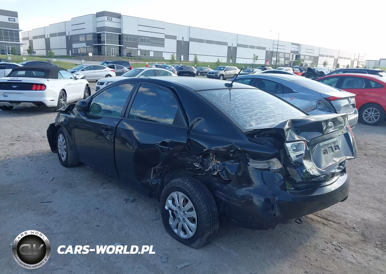 2013 Kia Forte Lx VIN:KNAFT4A24D5668348 - 3