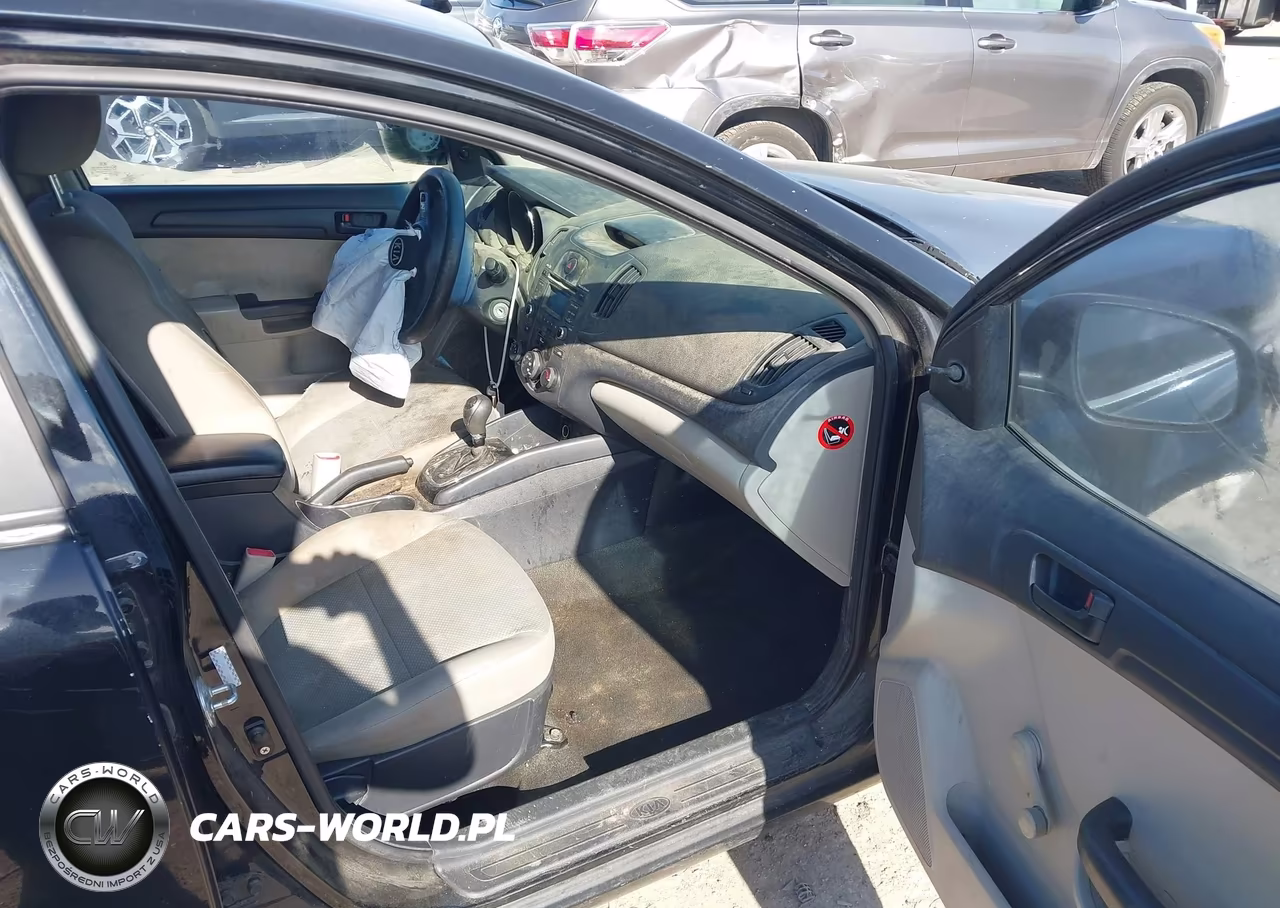 2013 Kia Forte Lx VIN:KNAFT4A24D5668348 - 5