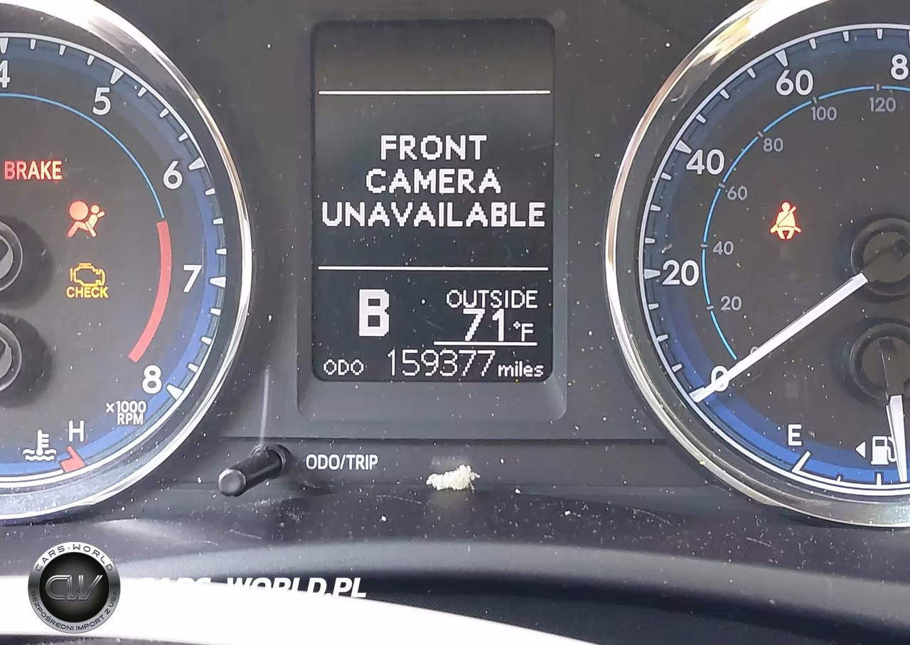 2018 Toyota Corolla Le VIN:5YFBURHE8JP777454 - 16