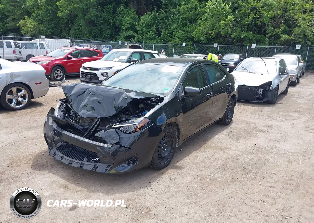 2018 Toyota Corolla Le VIN:5YFBURHE8JP777454 - 2