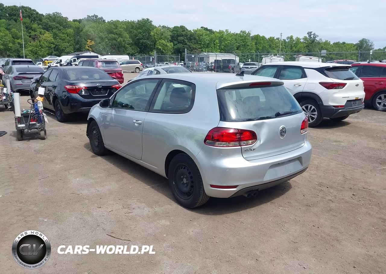2013 Volkswagen Golf 2.5L 2-Door VIN:WVWBB7AJ7DW121047 - 3