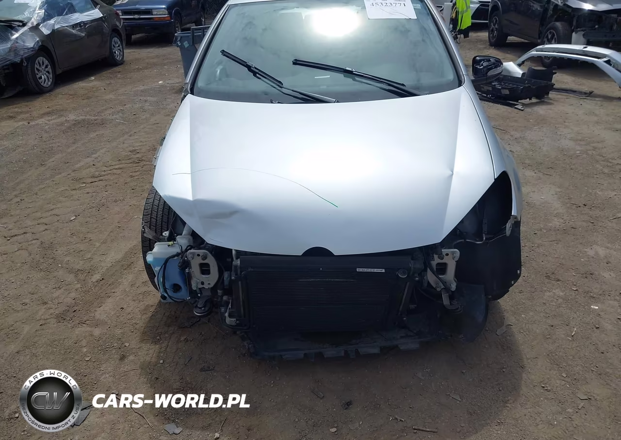 2013 Volkswagen Golf 2.5L 2-Door VIN:WVWBB7AJ7DW121047 - 6
