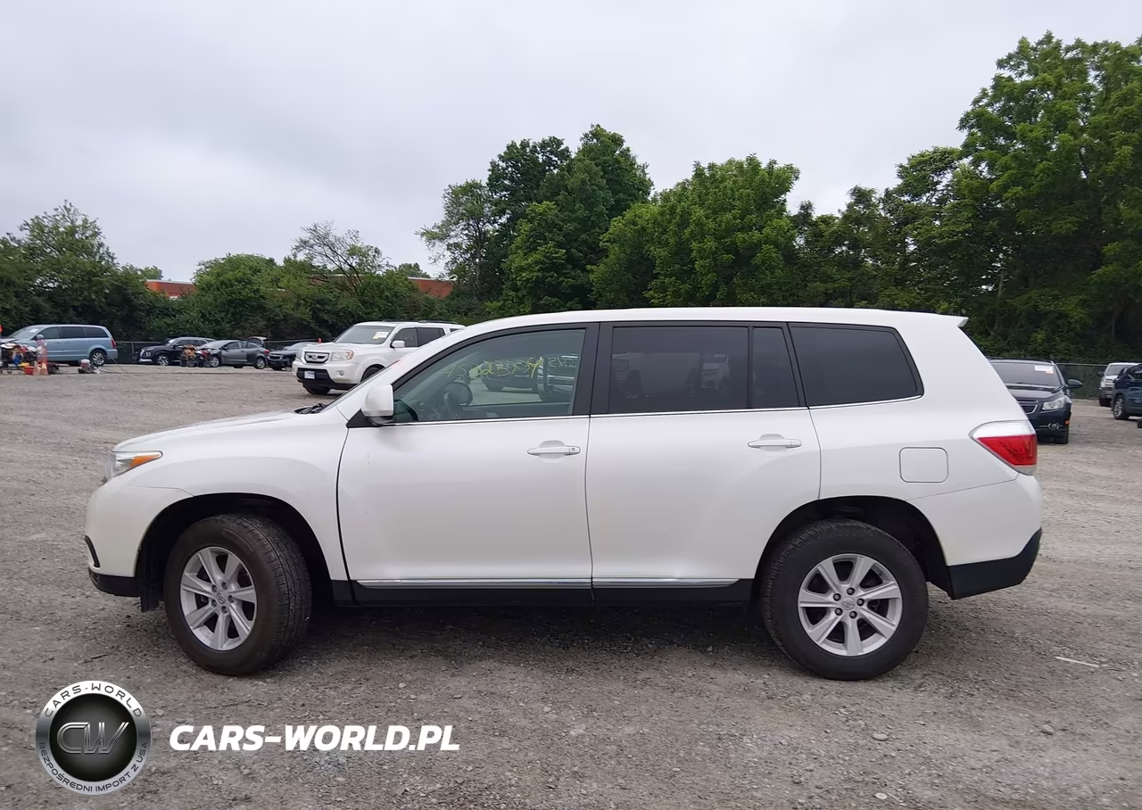 2013 Toyota Highlander Base V6 VIN:5TDZK3EH0DS102807 - 14