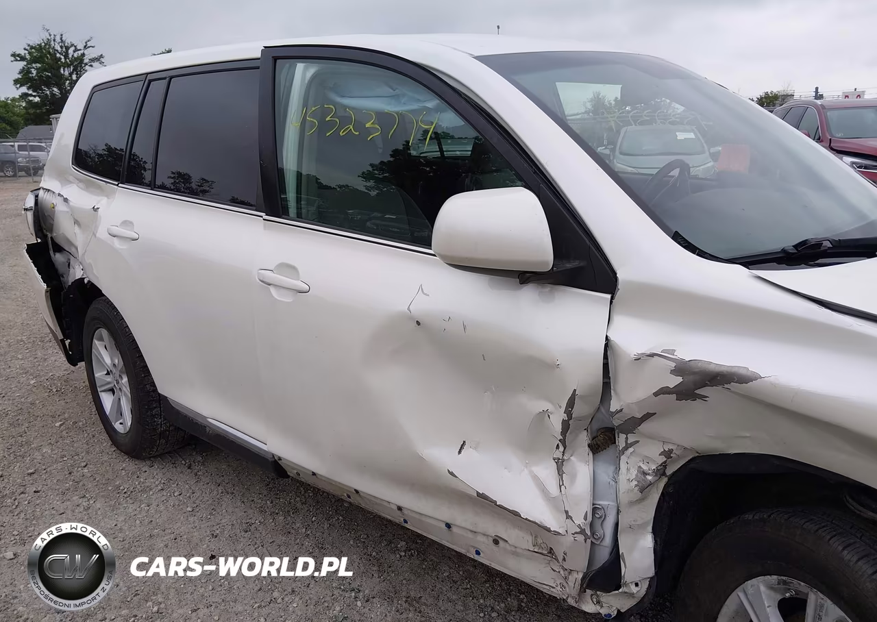 2013 Toyota Highlander Base V6 VIN:5TDZK3EH0DS102807 - 17