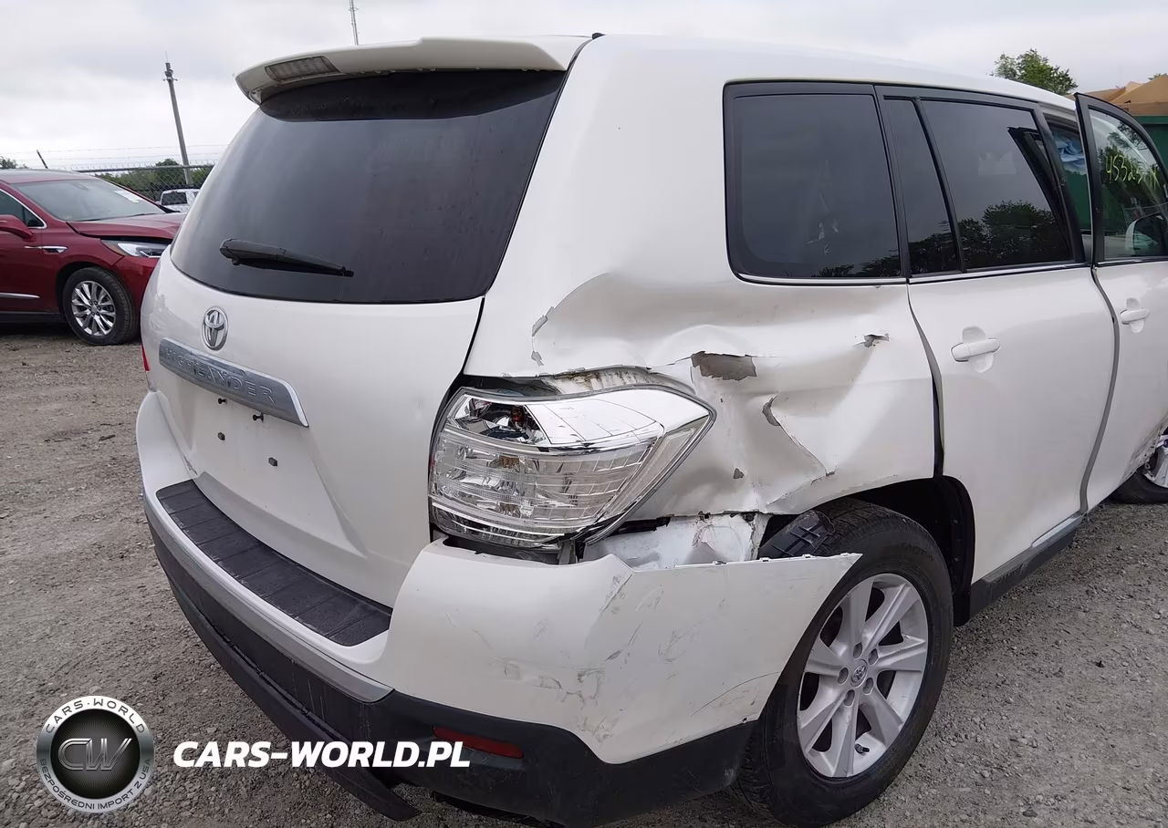 2013 Toyota Highlander Base V6 VIN:5TDZK3EH0DS102807 - 19