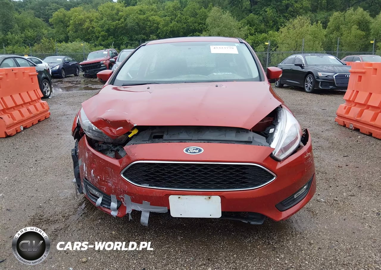 2018 Ford Focus Sel VIN:1FADP3H20JL243401 - 12