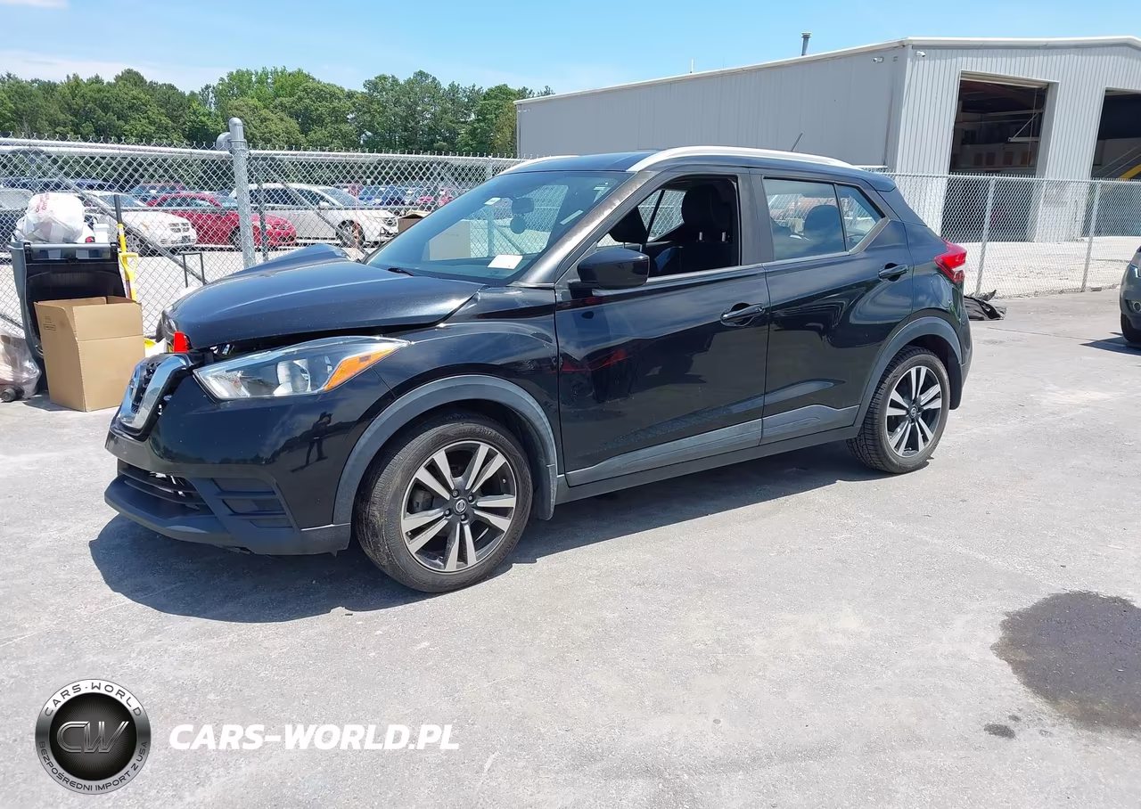 2018 Nissan Kicks Sv VIN:3N1CP5CU0JL541884 - 2