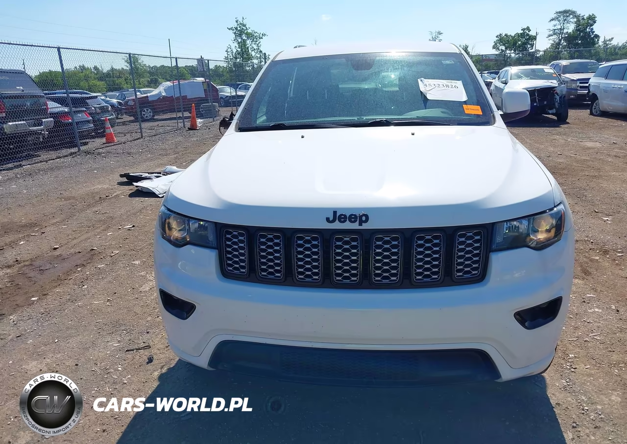 2020 Jeep Grand Cherokee Altitude 4X4 VIN:1C4RJFAG6LC272994 - 13