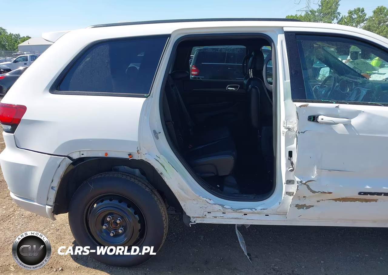 2020 Jeep Grand Cherokee Altitude 4X4 VIN:1C4RJFAG6LC272994 - 6