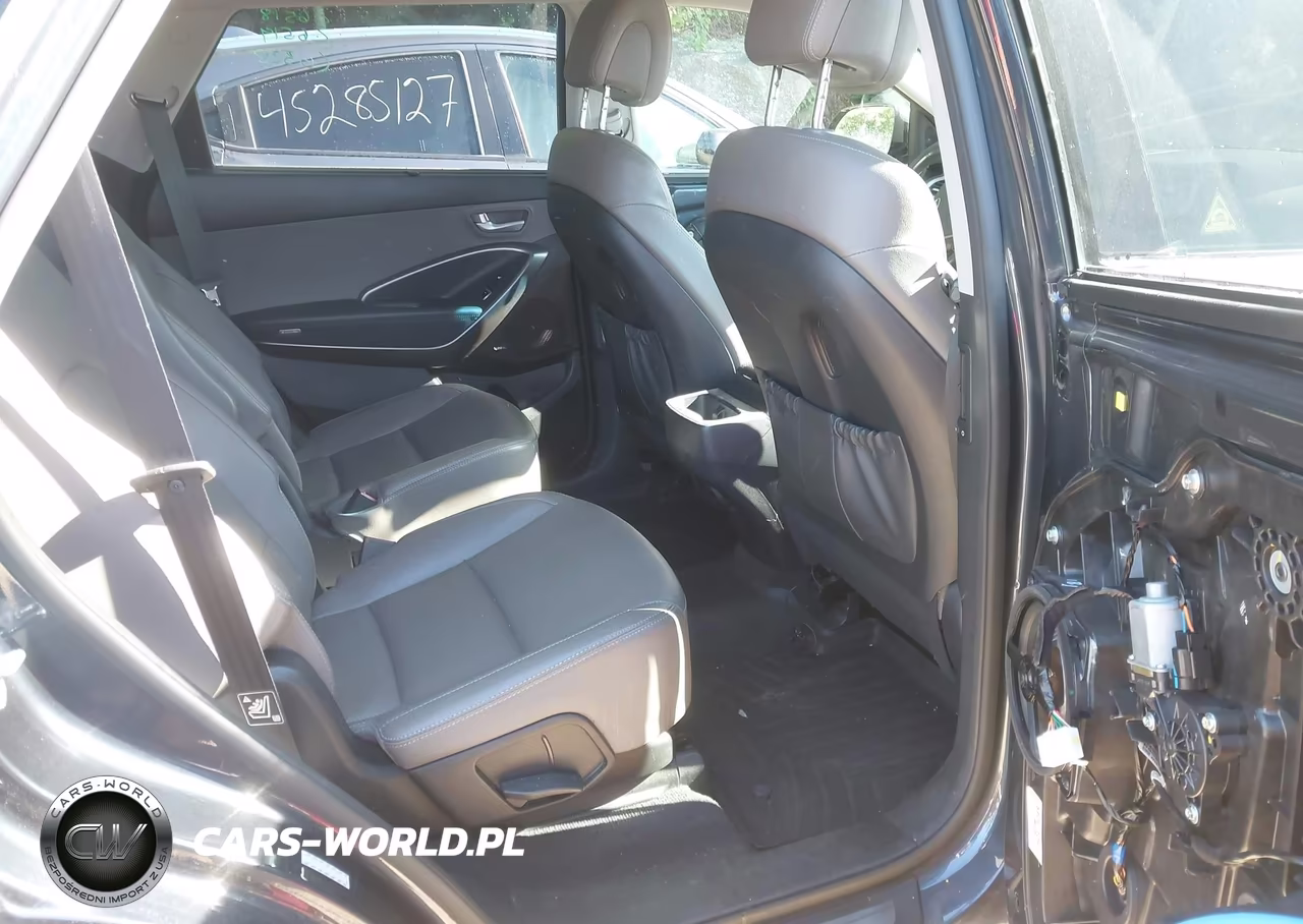 2017 Hyundai Santa Fe Limited Ultimate VIN:KM8SRDHF2HU220531 - 8