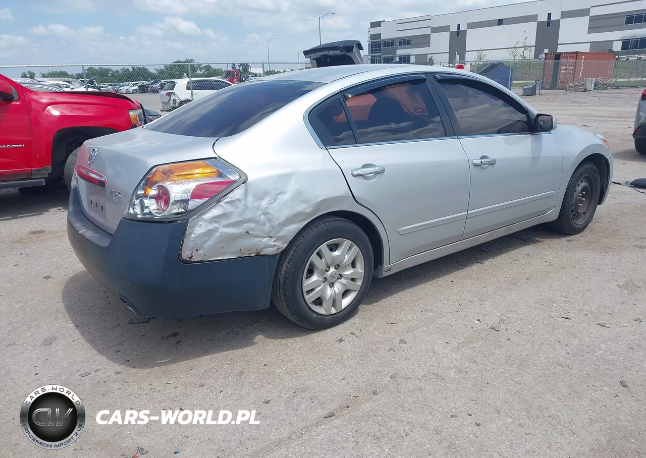 2011 Nissan Altima 2.5 S VIN:1N4AL2AP4BC162367 - 4