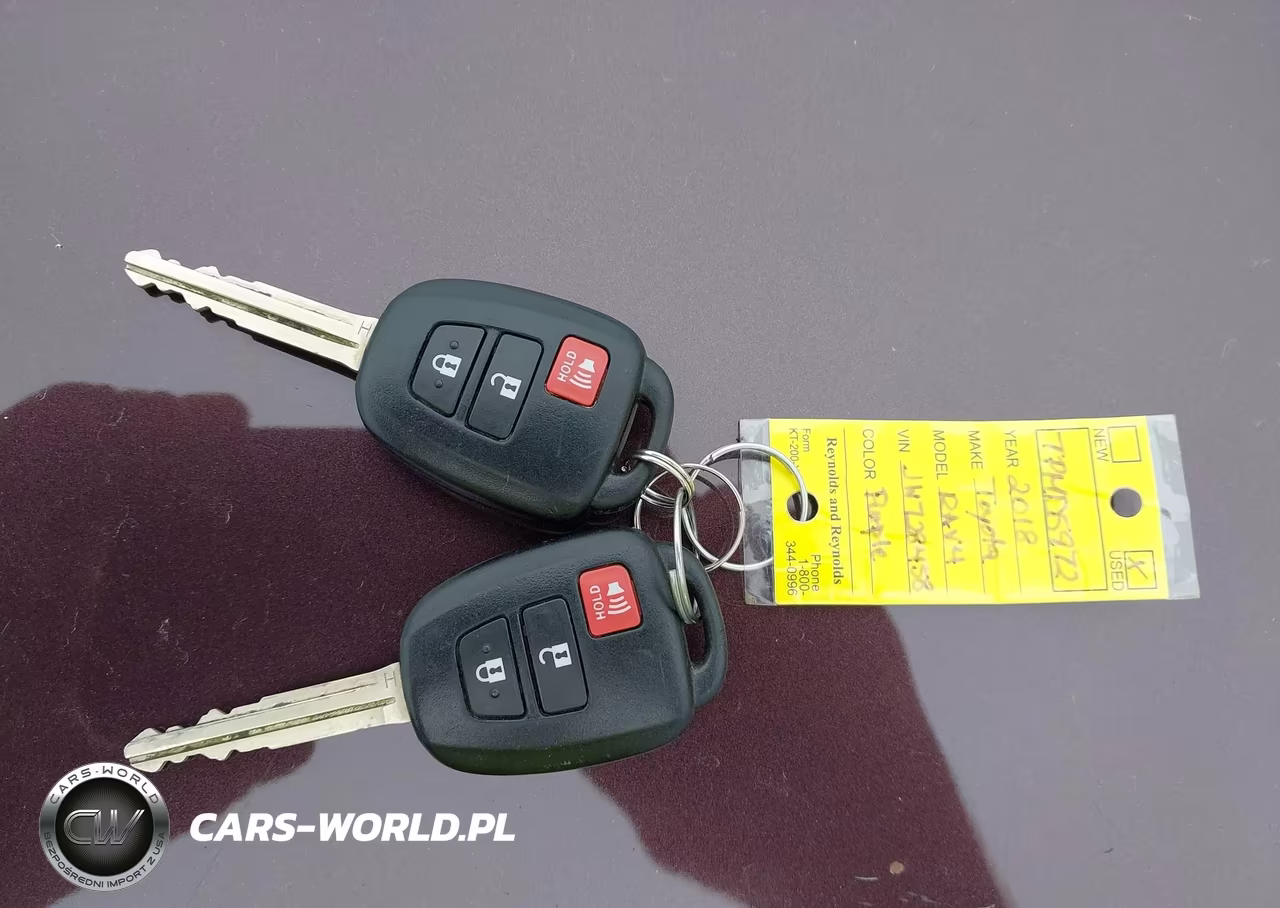 2018 Toyota Rav4 Le VIN:2T3BFREV7JW728458 - 11