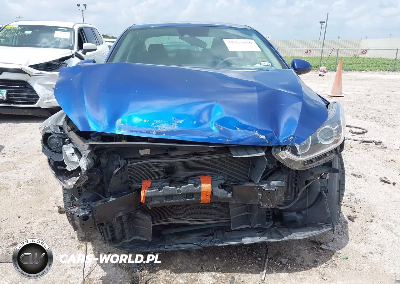2019 Kia Forte Lxs VIN:3KPF24AD6KE045886 - 13