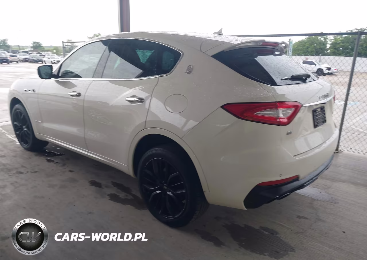 2019 Maserati Levante Gransport VIN:ZN661XUS4KX337369 - 3