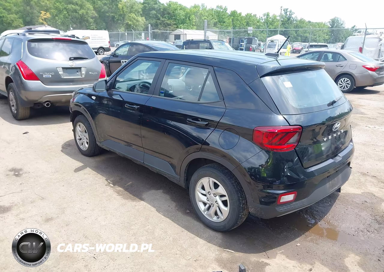 2023 Hyundai Venue Se VIN:KMHRB8A30PU211299 - 3