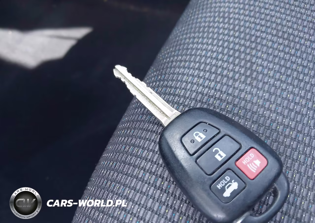 2018 Toyota Corolla Se VIN:2T1BURHE2JC069703 - 11