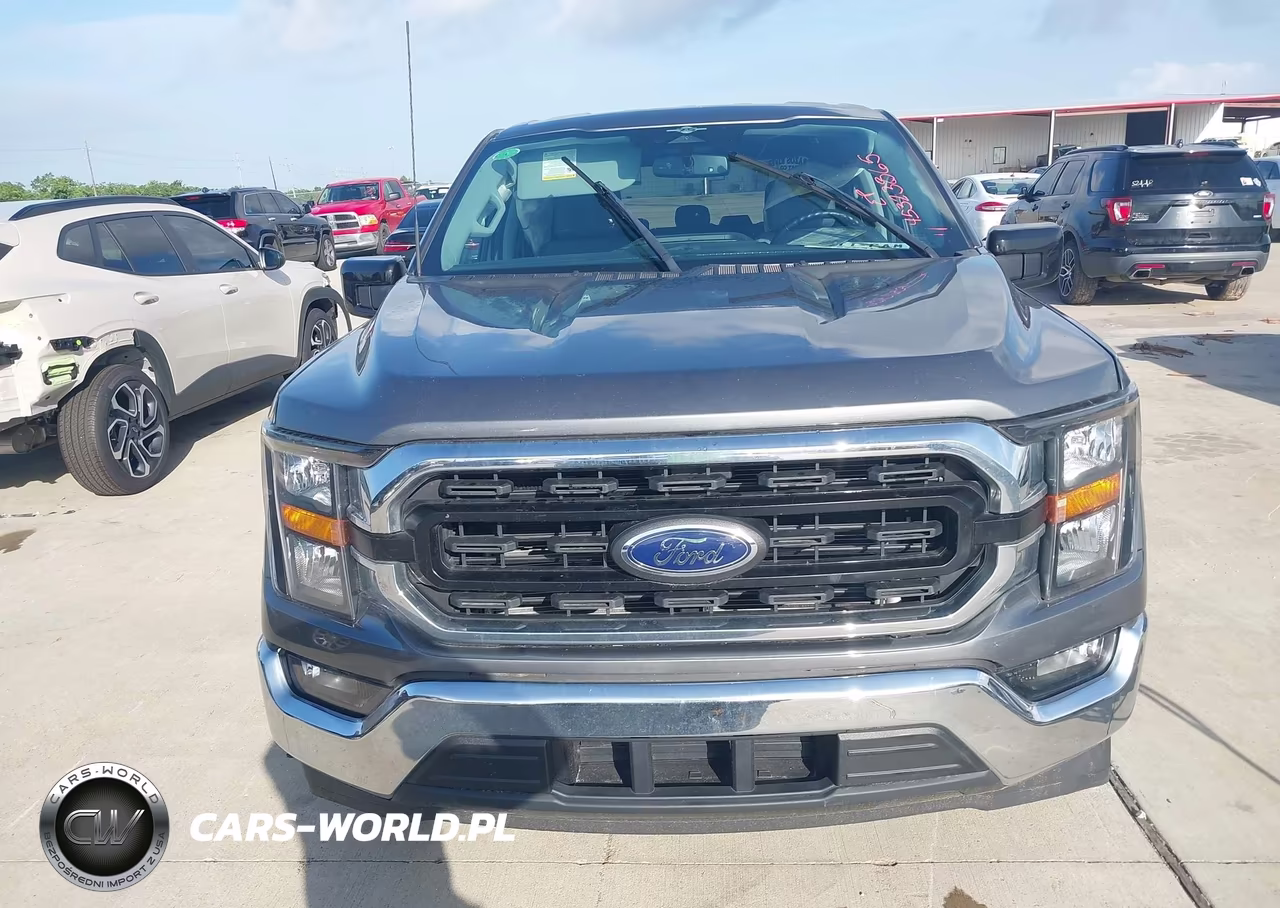 2023 Ford F-150 Xlt VIN:1FTFW1CD8PFC61073 - 12