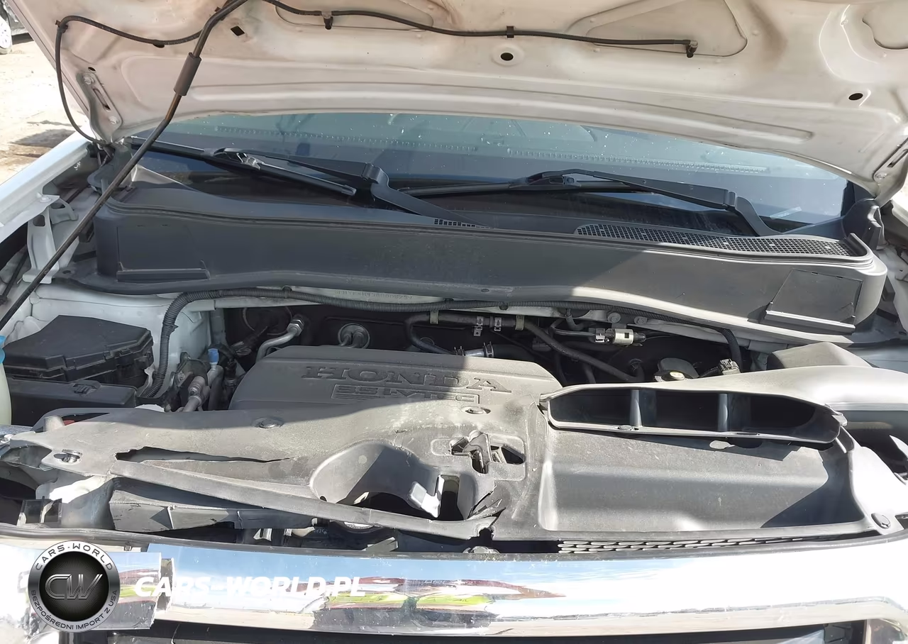 2011 Honda Pilot Touring VIN:5FNYF4H93BB005239 - 10