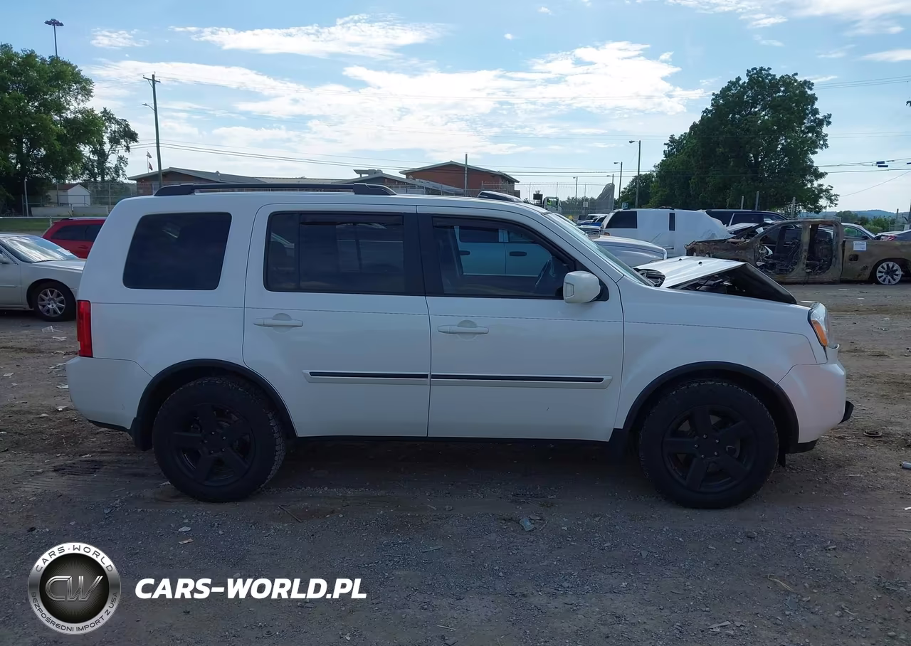 2011 Honda Pilot Touring VIN:5FNYF4H93BB005239 - 13