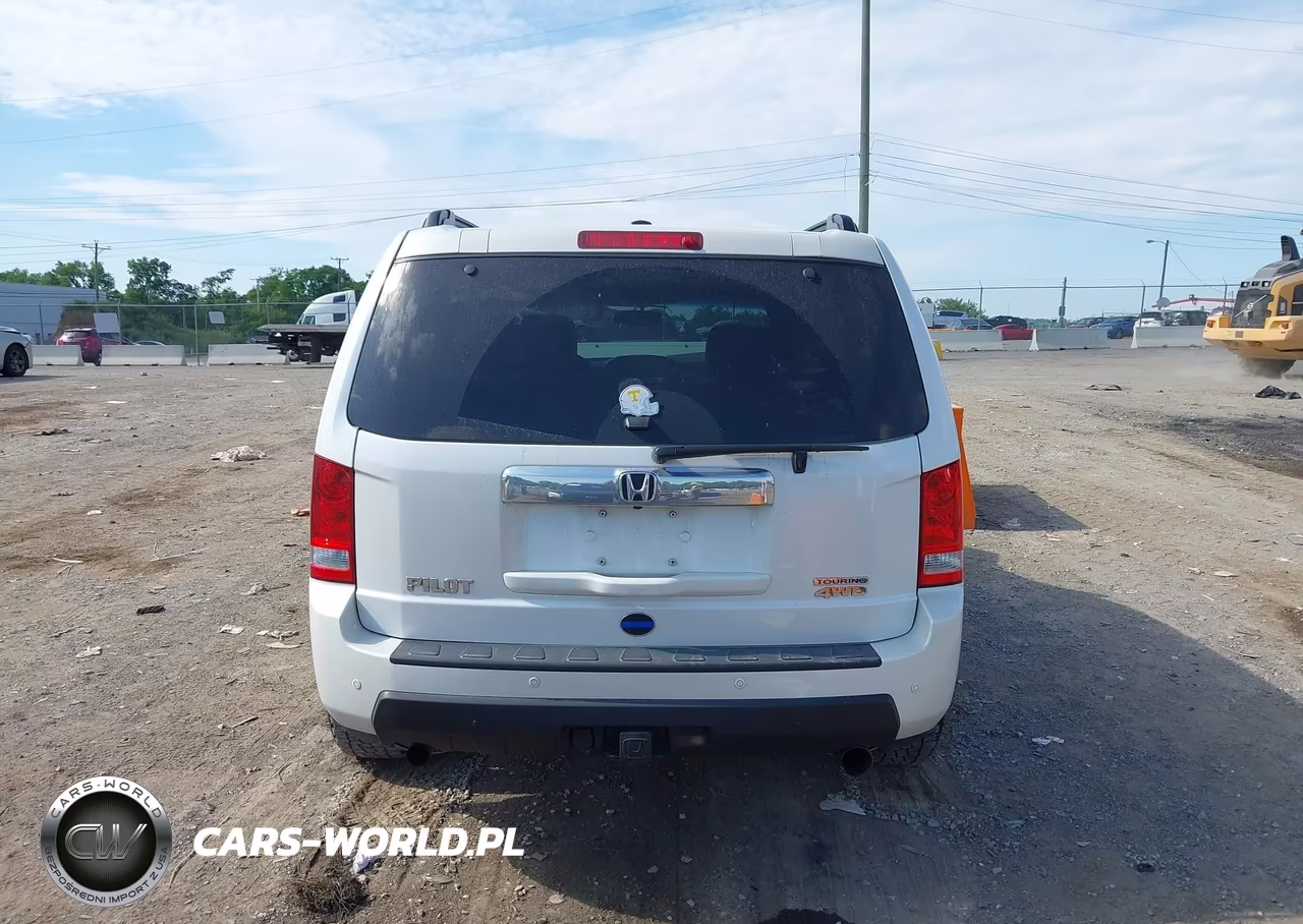 2011 Honda Pilot Touring VIN:5FNYF4H93BB005239 - 16
