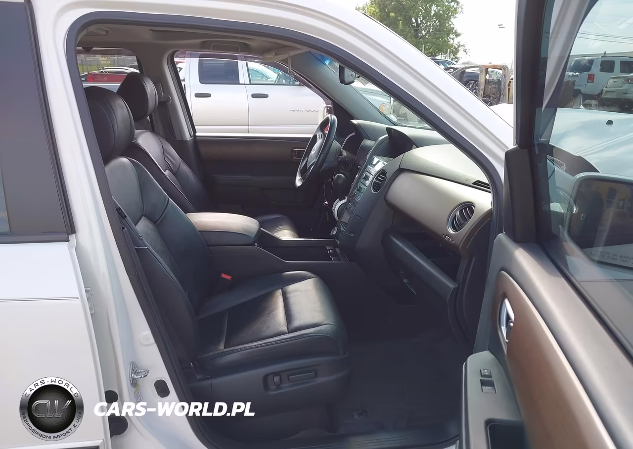 2011 Honda Pilot Touring VIN:5FNYF4H93BB005239 - 5