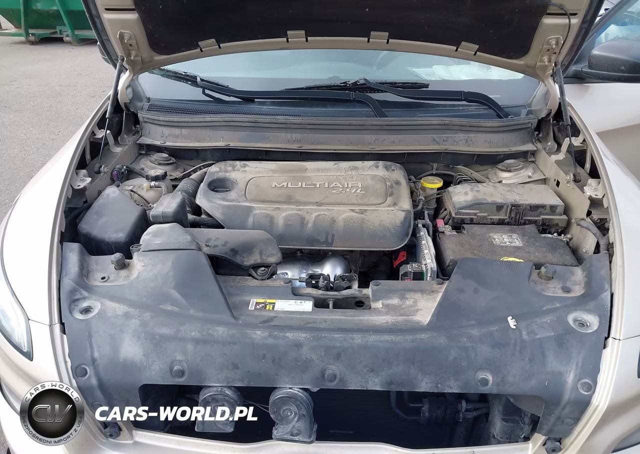 2014 Jeep Cherokee Sport VIN:1C4PJMAB8EW272867 - 10