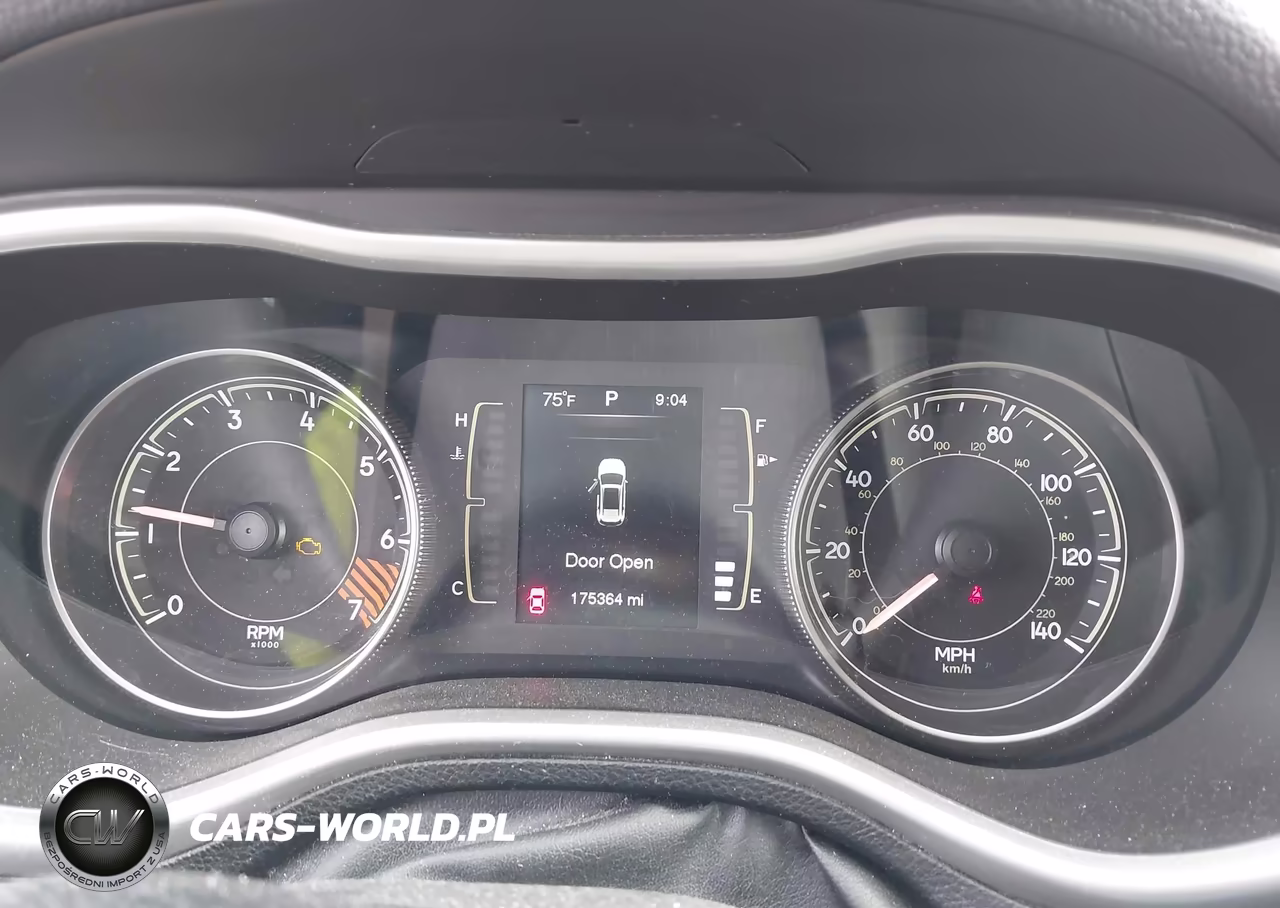 2014 Jeep Cherokee Sport VIN:1C4PJMAB8EW272867 - 7