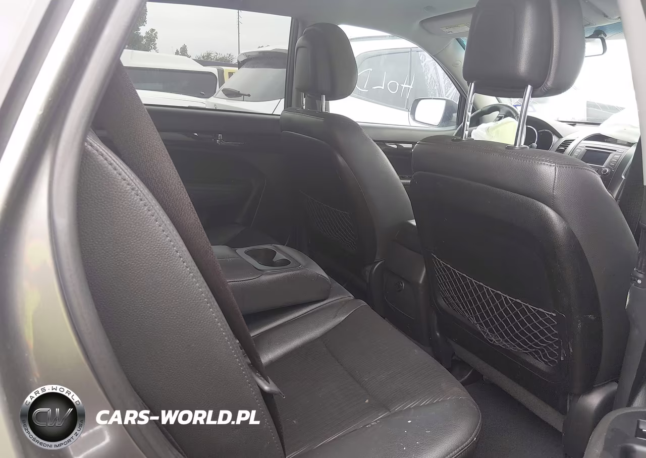 2012 Kia Sorento Ex VIN:5XYKU3A65CG242606 - 8