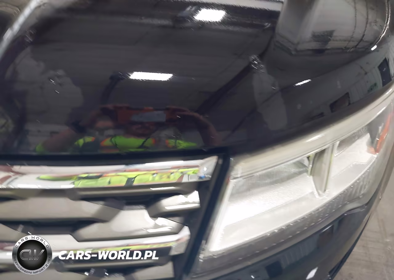 2018 Ford Explorer VIN:1FM5K8B82JGC45503 - 14