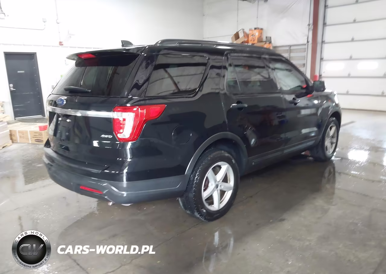 2018 Ford Explorer VIN:1FM5K8B82JGC45503 - 4