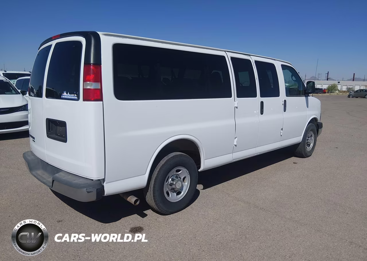 2014 Chevrolet Express 3500 Lt VIN:1GAZG1FA5E1106575 - 4